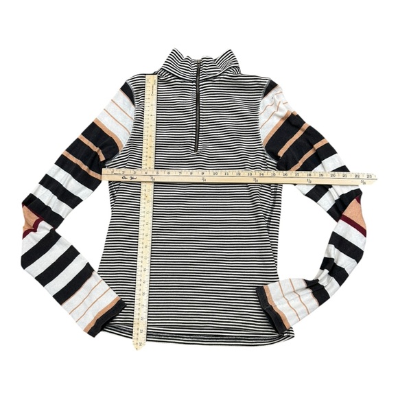 NWT We the Free Avery Long Sleeve Top Black Combo Large - Picture 5 of 8